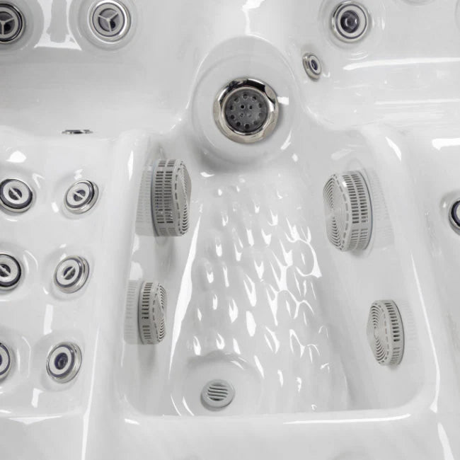 FinesseSpa Azure – Outdoor-Whirlpool für 3 Personen